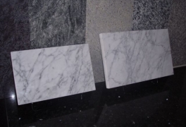 8. Bianco Carrara marmor